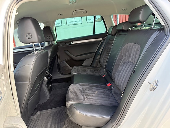 Skoda Superb 19 of 28