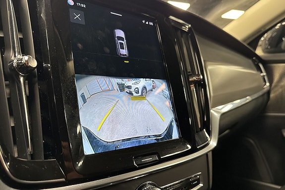 Volvo V90 Cross Country 14 of 29