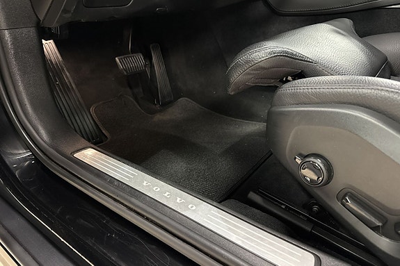 Volvo V90 Cross Country 26 of 29
