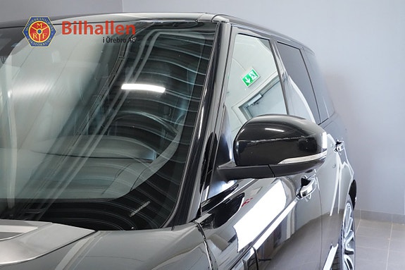 Land Rover Range Rover 4 of 30