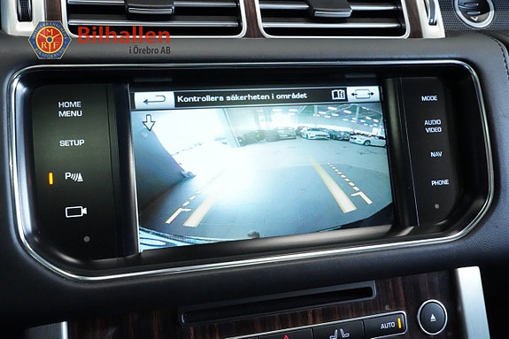 Land Rover Range Rover 19 of 30