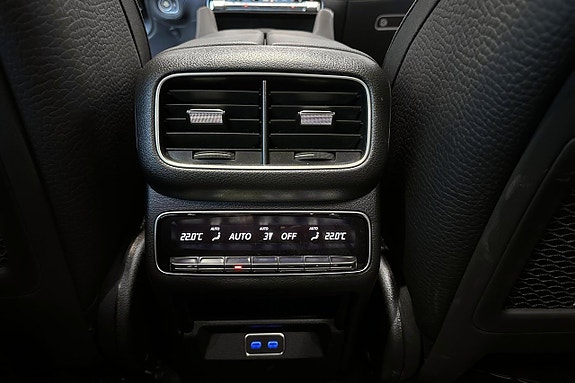 Mercedes-Benz GLS450 d 24 of 26
