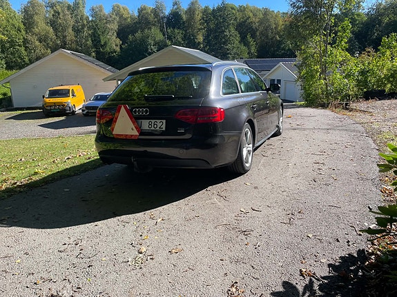 Audi A4 4 of 6