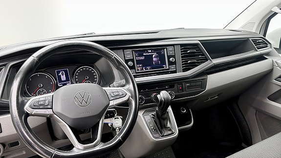 Volkswagen Transporter 10 of 12