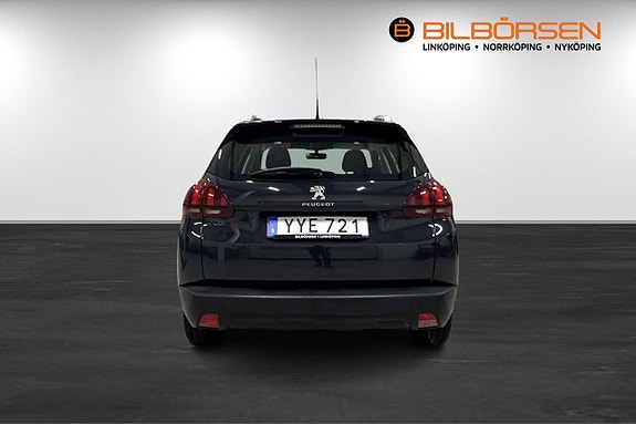 Peugeot 2008 5 of 19