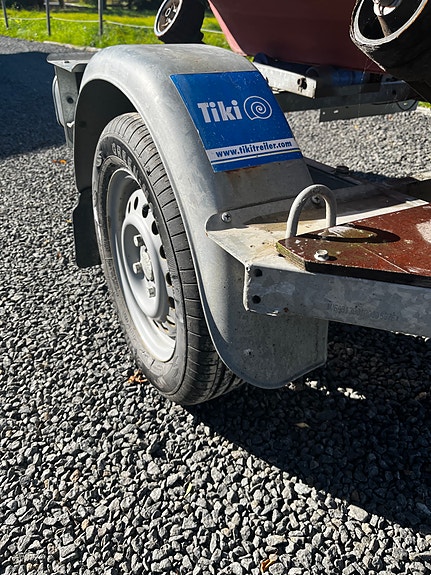 Plastbåt / fiske / fritid längd 4,5 m med 15 hk Johnson på 80 km trailer. 5 of 5