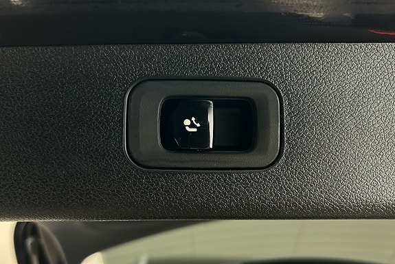 Mercedes-Benz E300 de 16 of 29