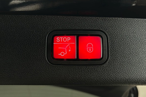 Mercedes-Benz E300 de 15 of 29