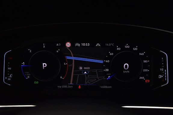 Volkswagen Tiguan Allspace 15 of 23