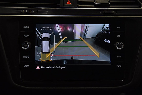 Volkswagen Tiguan Allspace 20 of 23