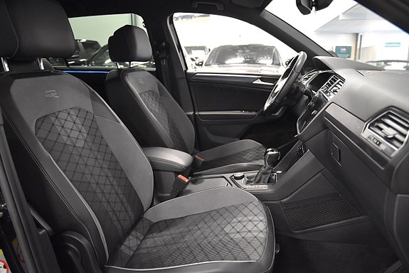 Volkswagen Tiguan Allspace 12 of 23