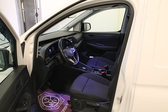 Volkswagen Caddy Maxi 6 of 9