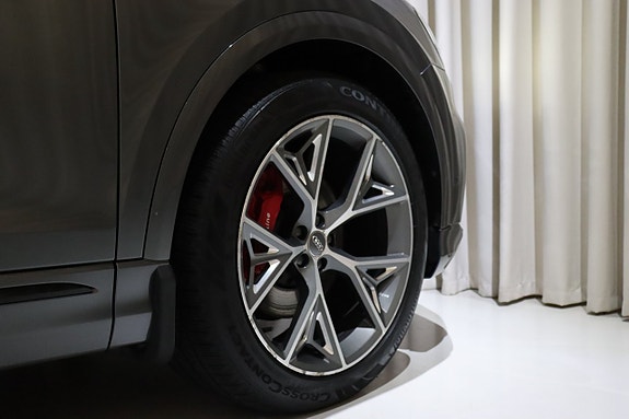 Audi Q8 13 of 30