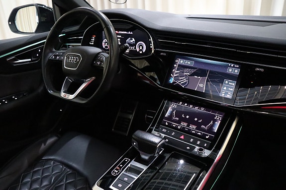Audi Q8 21 of 30