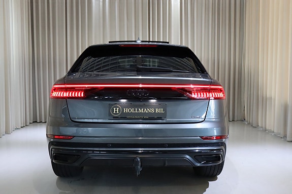 Audi Q8 8 of 30