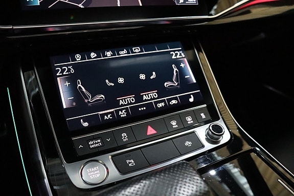 Audi Q8 26 of 30