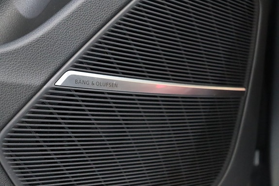 Audi Q8 16 of 30