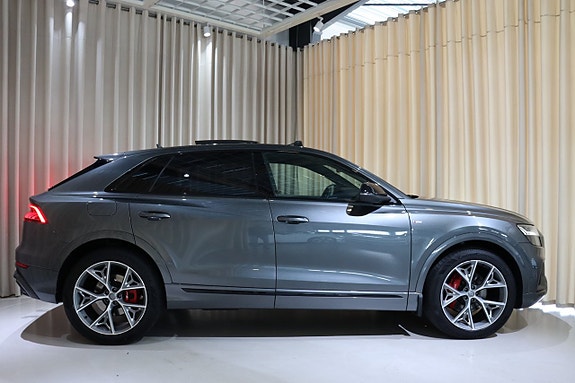 Audi Q8 3 of 30