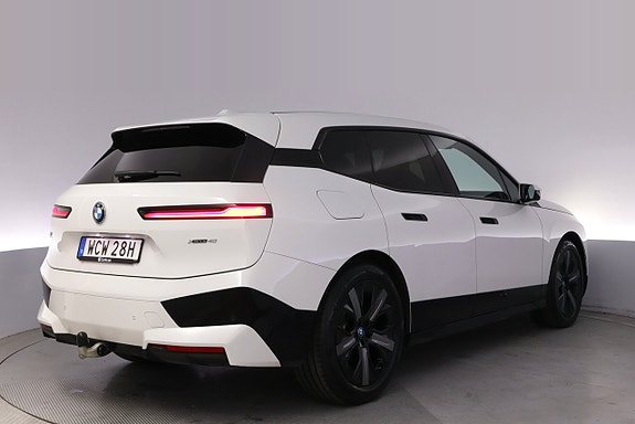 BMW iX 5 of 27