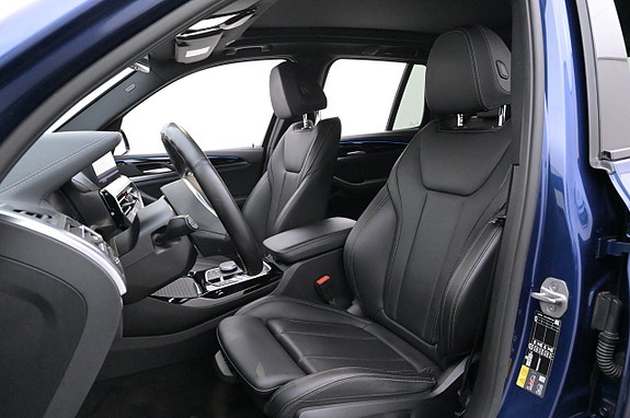 BMW iX3 9 of 27