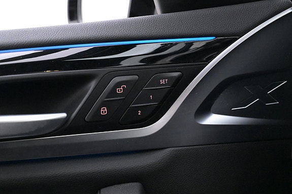 BMW iX3 11 of 27