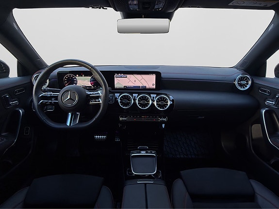 Mercedes-Benz CLA200 10 of 30