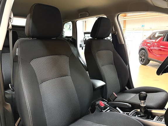 Suzuki Vitara 17 of 23