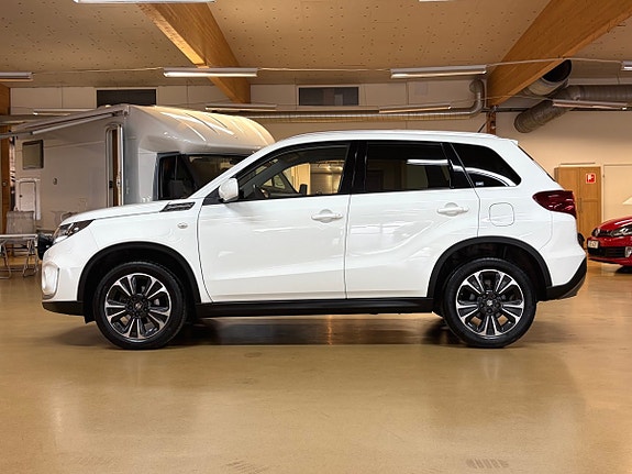 Suzuki Vitara 10 of 23