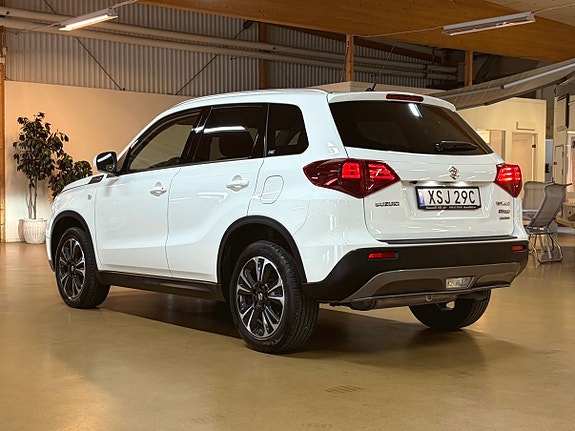 Suzuki Vitara 12 of 23