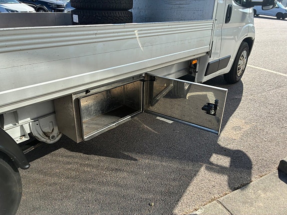 Peugeot Boxer 10 of 12