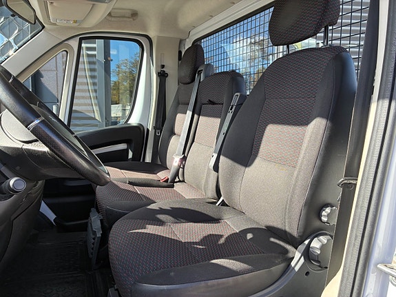 Peugeot Boxer 6 of 12