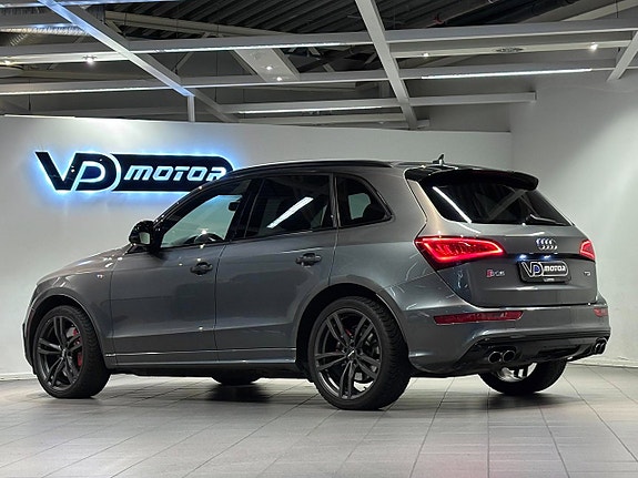 Audi SQ5 4 of 26