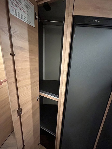 Knaus L!VE TI PLATINUM SELECTION 590 MF AUTOMAT Franskbädd ADAPTIV Farthållare 24 of 30