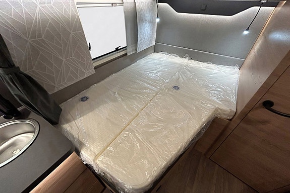 Knaus L!VE TI PLATINUM SELECTION 590 MF AUTOMAT Franskbädd ADAPTIV Farthållare 18 of 30