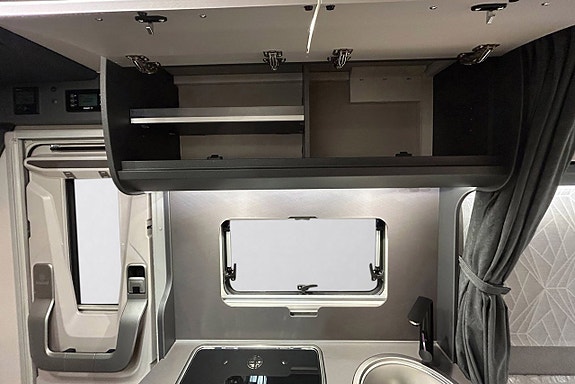 Knaus L!VE TI PLATINUM SELECTION 590 MF AUTOMAT Franskbädd ADAPTIV Farthållare 16 of 30