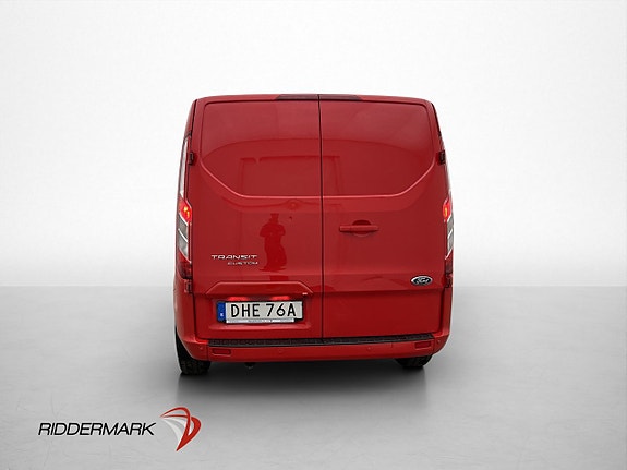 Ford Transit Custom 8 of 23