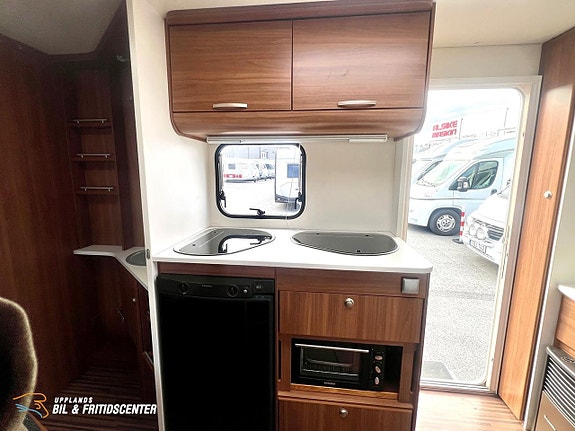 Adria Altea 432 PX Solpanel 200W / 1050kg 7 of 10