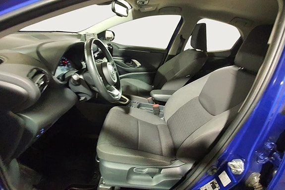 Toyota Yaris 18 of 22