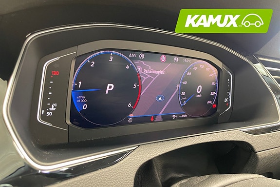 Volkswagen Passat 16 of 20