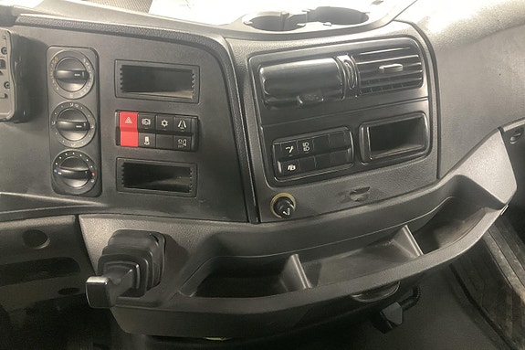MERCEDES ATEGO 13 of 27