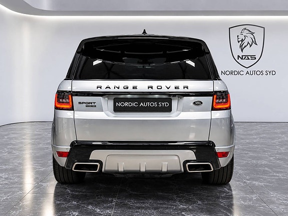 Land Rover Range Rover Sport 5 of 29