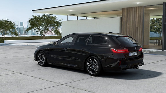 BMW 530e 13 of 14