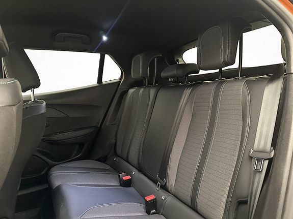 Peugeot 2008 23 of 29