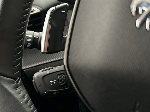 Peugeot 2008 13 of 29