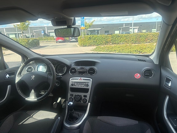 Peugeot 308 5 of 6