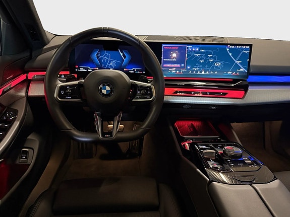 BMW 520d 9 of 12