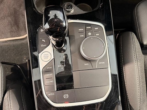 BMW 118i 10 of 14