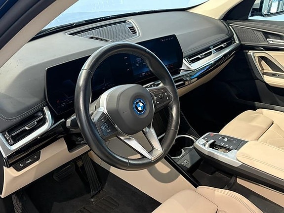 BMW X1 3 of 13