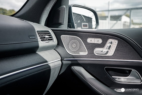 Mercedes-Benz GLE350 de 19 of 25