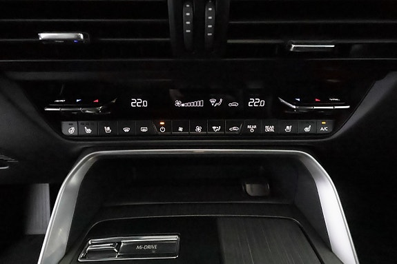 Mazda CX-80 28 of 30